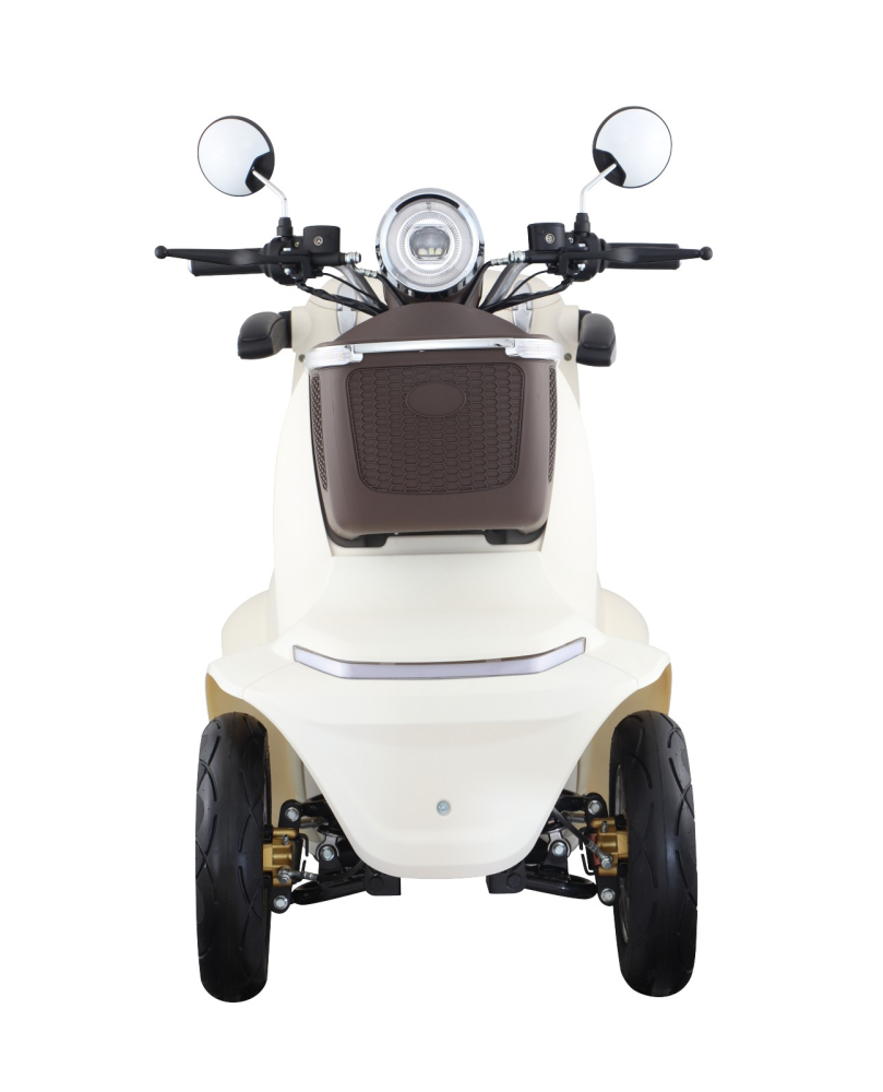 Elektrinio keturračio Lunar 1 priekinė dalis su LED žibintais ir intuityviu vairu.